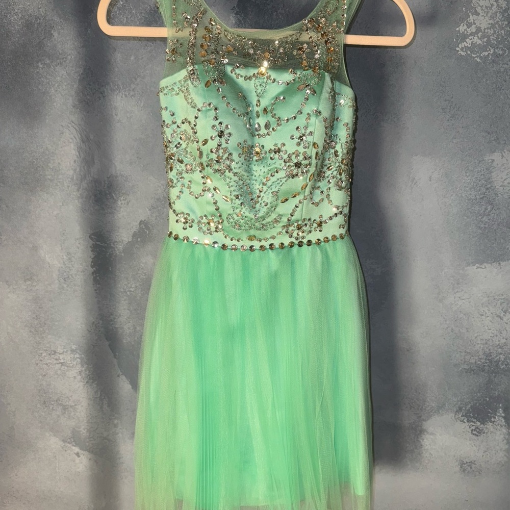 Embellished Aqua Sleeveless Scoop Neck Homecoming Dress